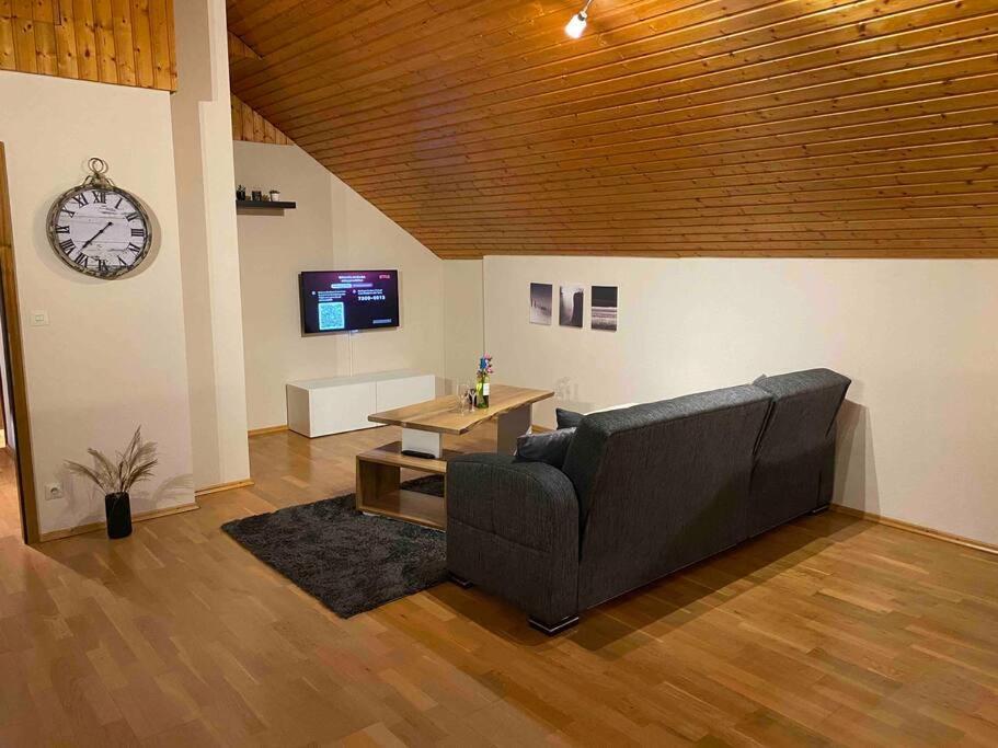 Ruhige Wohnung Im Schwarzwald Villingen-Schwenningen Esterno foto
